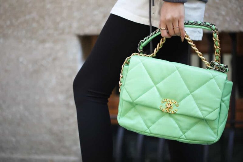 Chanel香奈儿 19 Flap Bag AS1161中号30CM牛油果绿 - Image 6