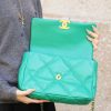 IMG_136620210226-160926.jpg Chanel香奈儿 19 Flap Bag AS1161中号30CM绿色