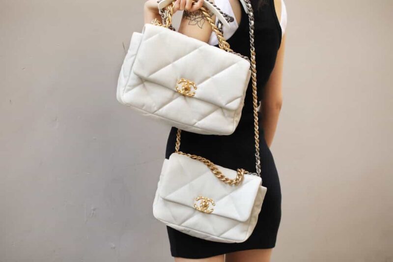 Chanel香奈儿 19 Flap Bag AS1161中号30CM白色 - Image 3