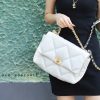 Chanel香奈儿 19 Flap Bag AS1161中号30CM白色