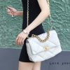 Chanel香奈儿 19 Flap Bag AS1161中号30CM白色