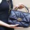 IMG_148820210226-195208.jpg Chanel香奈儿 19 Flap Bag AS1160小号26C深蓝色