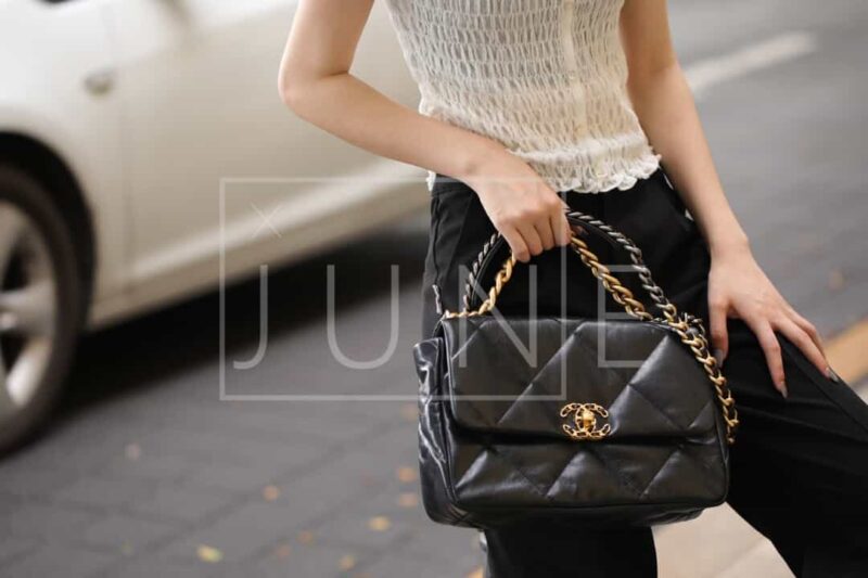 Chanel香奈儿 19 Flap Bag AS1161中号30CM黑色 - Image 6