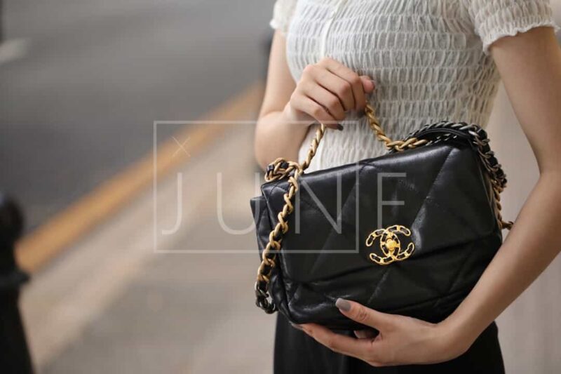 Chanel香奈儿 19 Flap Bag AS1160小号26C黑色 - Image 4