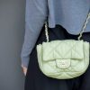 Chanel/香奈儿 2021早春小香新款泡芙包