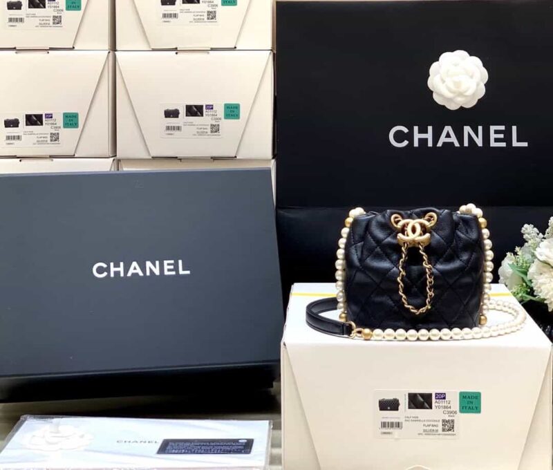 Chanel 超级迷你珍珠水桶小包 AS2529