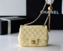 Chanel Flap Bag CF Mini羊皮方胖子金球包 AS1786鹅蛋黄