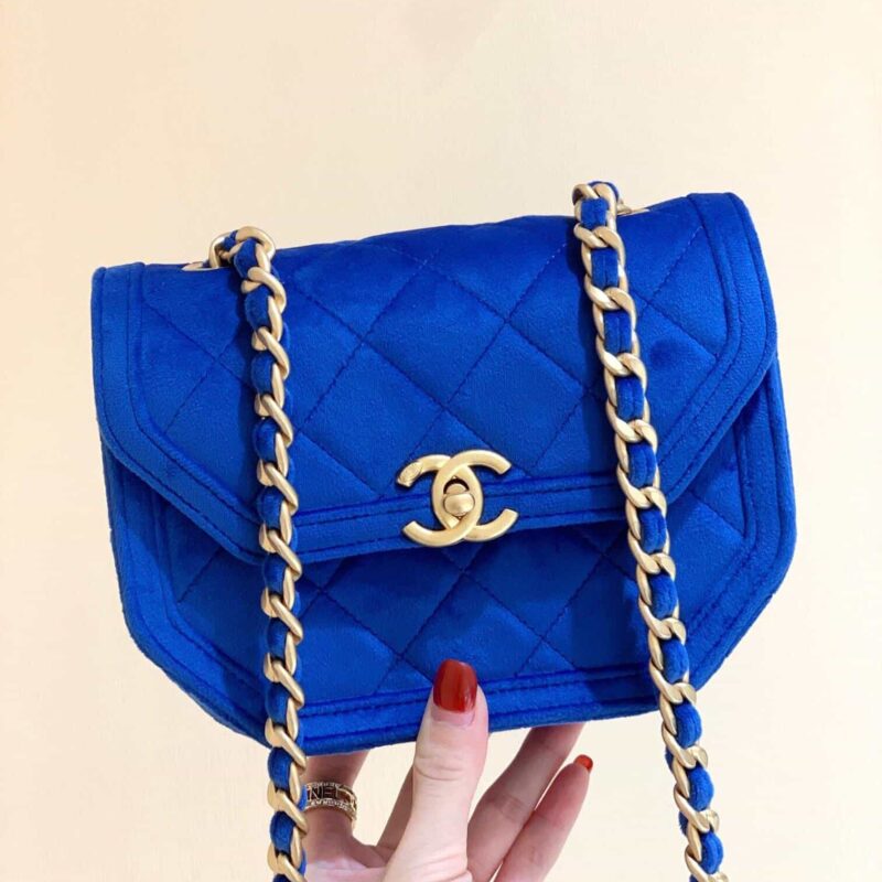 Chanel 21K 丝绒复古马鞍包 蓝色