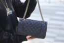 Chanel香奈儿 复刻2.55 reissue系列单肩斜挎包 A37587