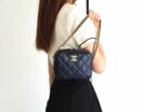 CHANEL 幻彩颗粒压花牛皮横款相机包 AS2856黑色