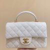 Chanel 经典之CF大mini带手腕版本 AS2431白色