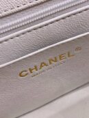 Chanel 经典之CF大mini带手腕版本 AS2431白色