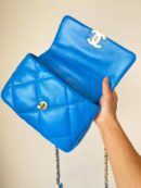 Chanel香奈儿 19 Flap Bag AS1160小号26CM蓝色