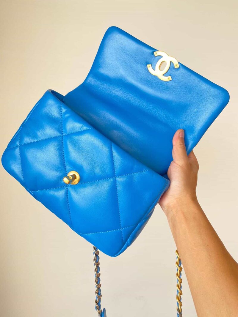Chanel香奈儿 19 Flap Bag AS1160小号26CM蓝色 - Image 18