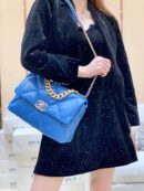 Chanel香奈儿 19 Flap Bag AS1161中号30CM蓝色