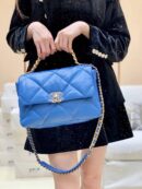 Chanel香奈儿 19 Flap Bag AS1161中号30CM蓝色