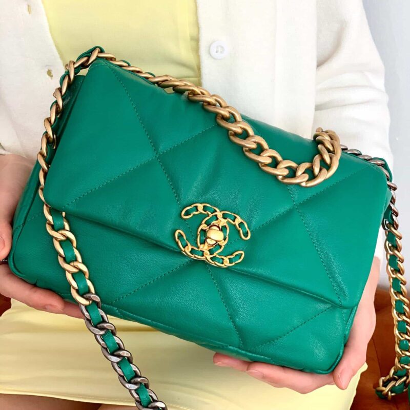Chanel香奈儿 19 Flap Bag AS1160小号26CM绿色 - Image 3