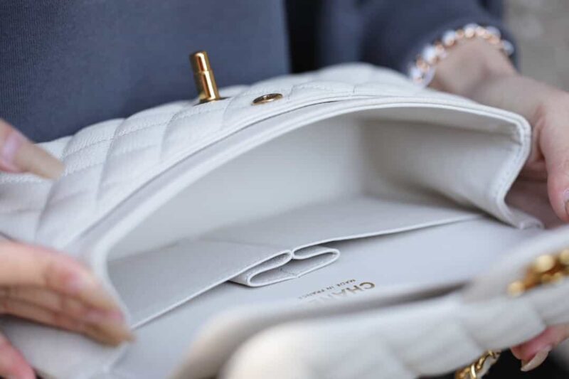 Chanel CF23 Classic flap bag A01113纯白 - Image 9
