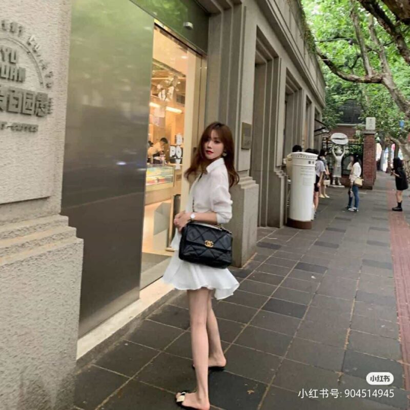 Chanel香奈儿 19 Flap Bag AS1161中号30CM黑色 - Image 3