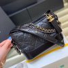 Chanel香奈儿 Gabrielle hobo bag小号流浪包 A91810