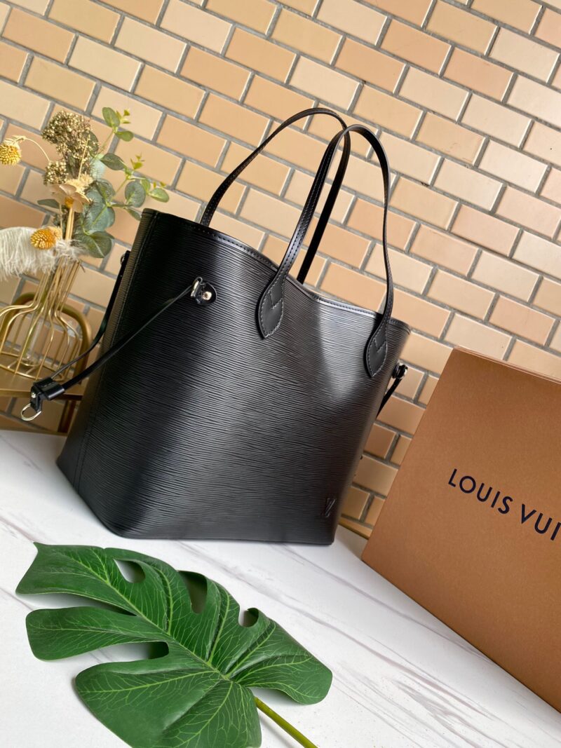 M40932 Louis Vuitton 路易威登 黑色NEVERFULL 中号水波纹Epi子母包 - Image 2
