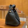 a12dd7697d2e8ba.jpg 爱马仕 Piction 18cm 经典黑 银扣 鳄鱼皮拼牛皮 全手工缝制 现货