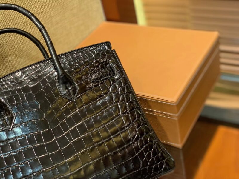 爱马仕 Birkin 经典黑 一级尼罗鳄鱼皮 顶级工艺全手工制作 30cm - Image 3