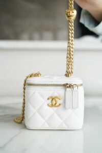 Chanel 23p Ap3203
