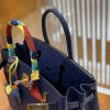 a16db459728b1f6.jpg 爱马仕 Birkin 铂金包 深蓝色 鸵鸟皮 手缝工艺 金扣 30cm 现货