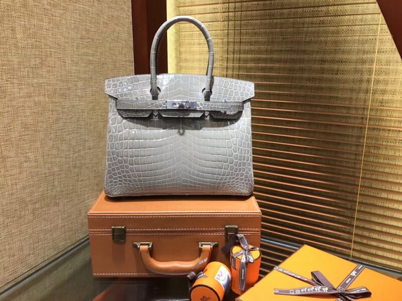 爱马仕 Birkin铂金包 斑鸠灰 一级皮 尼罗鳄鱼 进口原料 顶级手缝工艺 银扣 30cm