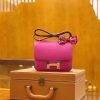 a6eb927f39c2067.jpg 爱马仕 Constance 18cm 进口掌纹牛皮 9i 玉兰粉 银扣 全手工缝制 高订鳄鱼工序工