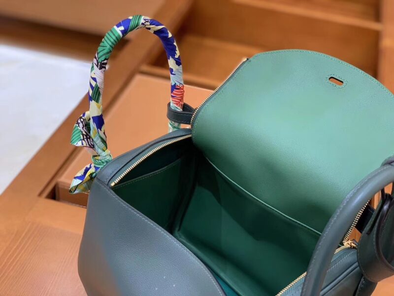 爱马仕 Lindy 26cm 松柏绿拼丝绒绿 Swift 牛皮 银扣 原版蜜蜡线 顶级手工缝制 - Image 5