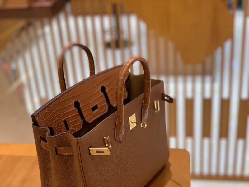 爱马仕 Birkin Touch 25cm 焦糖 金棕 金扣 哑光鳄鱼皮 拼小牛皮 新货 - Image 2