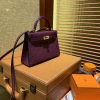 爱马仕 Mini kelly 19cm 海葵紫 南非KK级鸵鸟皮 金扣 原版蜜蜡线 顶级手工