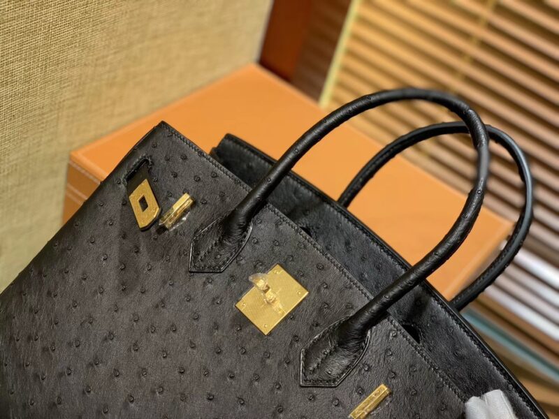 爱马仕 Birkin 30cm 经典黑 南非进口鸵鸟皮 顶级手缝工艺 金扣 - Image 5