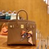 adb2c150bcae553.jpg 爱马仕 Birkin 铂金包 金棕色 掌纹牛皮 金扣 30cm 高订版本