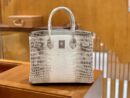 爱马仕 Birkin 30cm 喜马拉雅 一级尼罗鳄鱼皮 银扣 原版蜜蜡线 顶级手工缝制