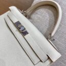 爱马仕 Kelly 凯莉包 奶昔白 小牛皮 银扣 28cm