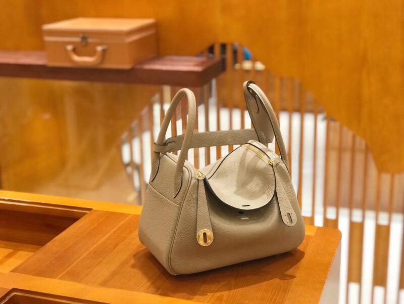 爱马仕 Lindy 26cm 斑鸠灰 Togo 牛皮 金扣 原版蜜蜡线 顶级手缝