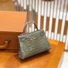 爱马仕 Mini Kelly 二代 19cm 一级美洲鳄鱼皮 81斑鸠灰 银扣 高定工序版本 全手工缝制