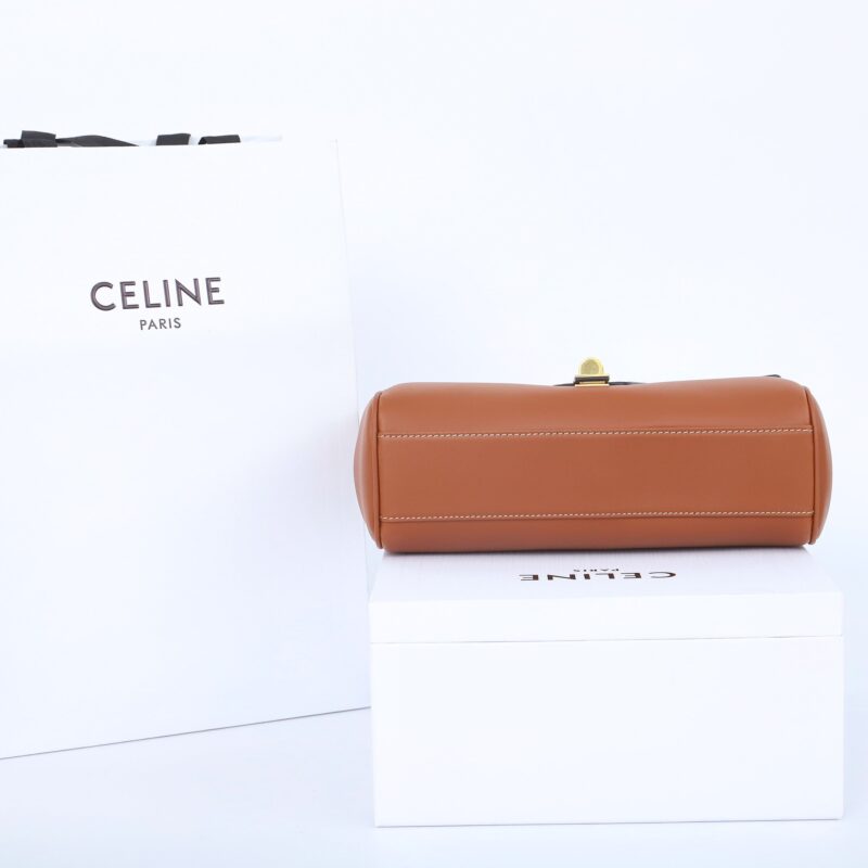 Celine*Soft16系列单肩包196853棕色免检版 - Image 4