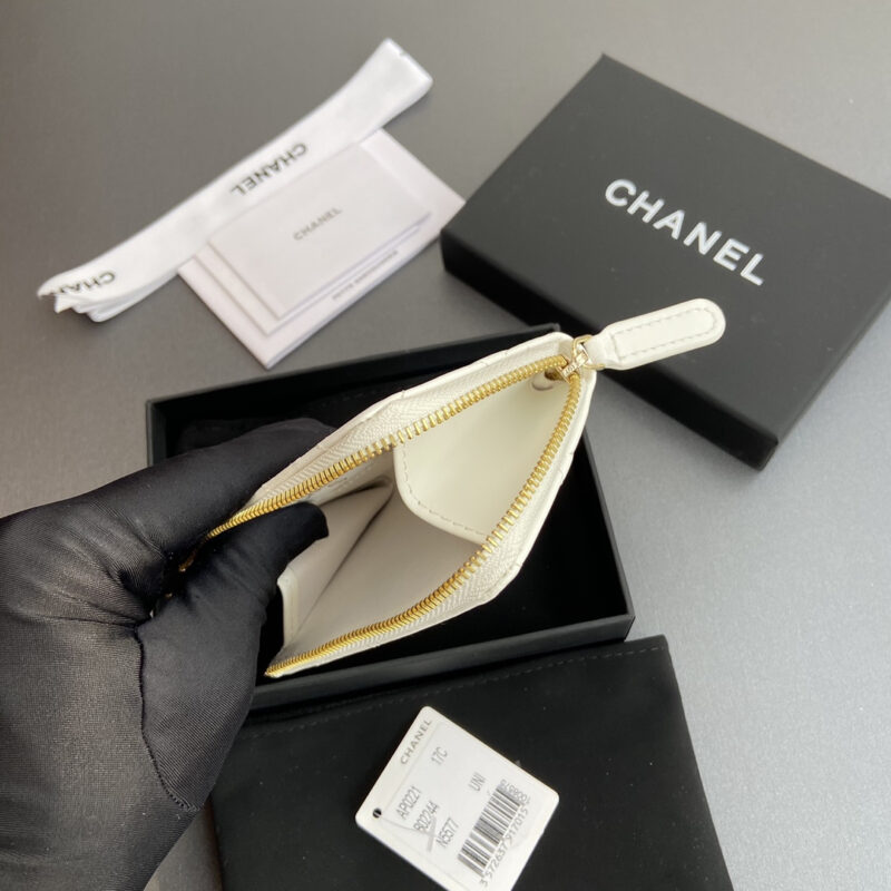 Chanel AP0221零钱包白色漆皮金扣免检版 - Image 8