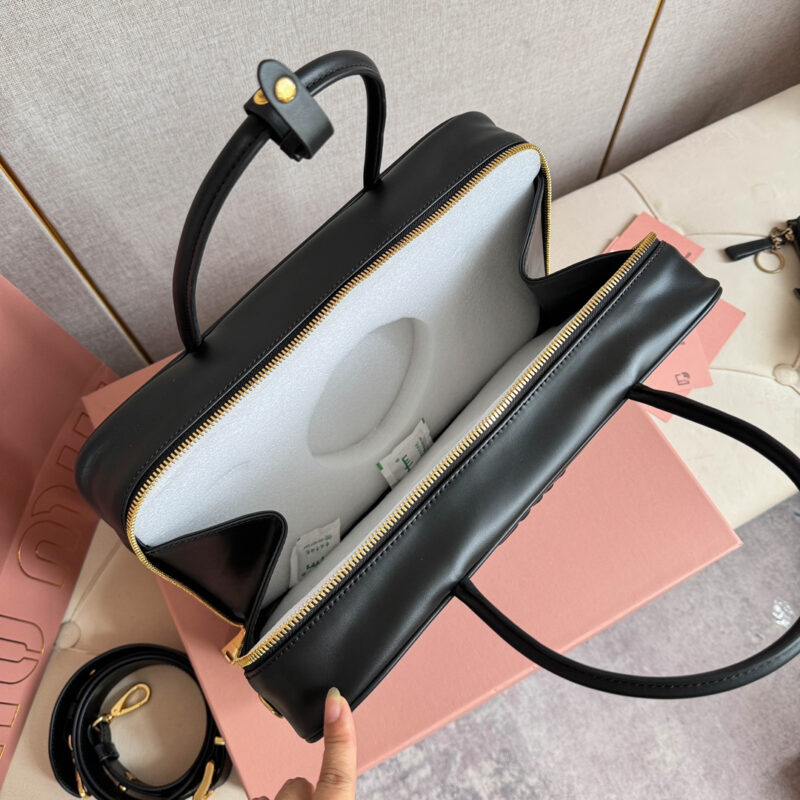 miumiu*5BB17长肩带公文包黑色免检版 - Image 10