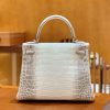 c2a99c6eebb95b0.jpg 爱马仕 Kelly 28cm 喜马拉雅 一级皮 法国蜡线 全手工缝制 高订版本
