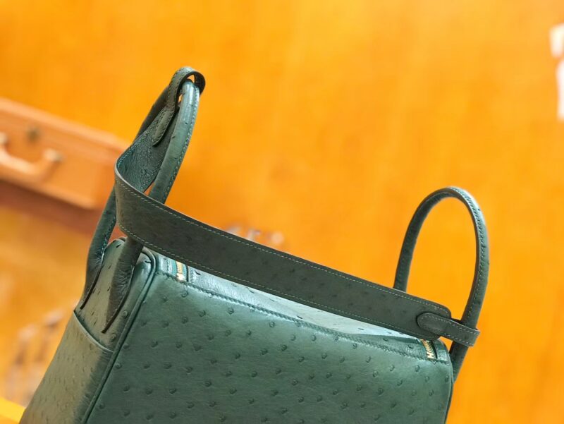爱马仕 Lindy 26cm 孔雀绿 南非KK级鸵鸟皮 金扣 原版蜜蜡线 顶级手工 - Image 4