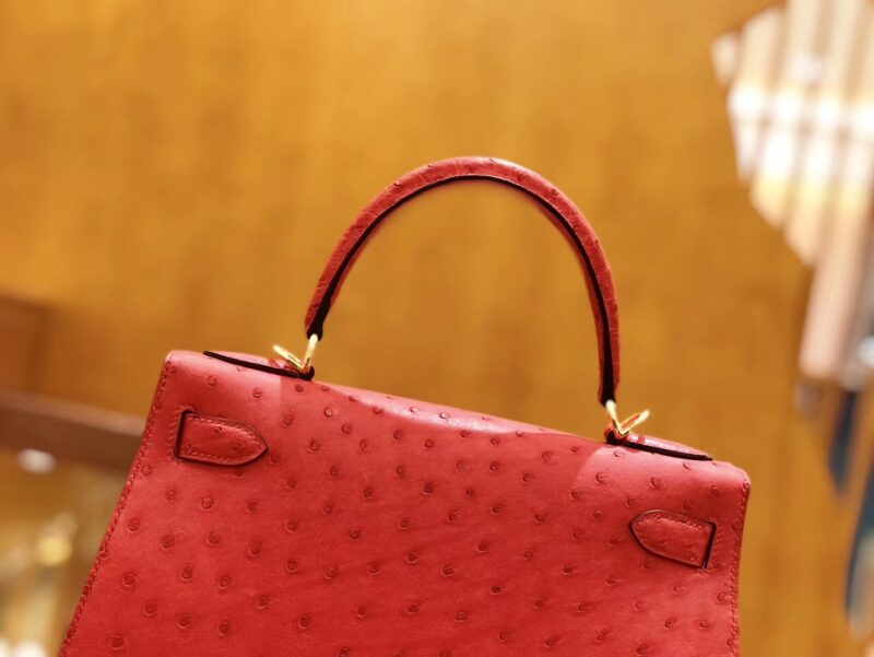 爱马仕 Kelly 28cm 爱心红 金扣 鸵鸟皮 全手工缝制 - Image 2