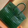 c500c4b8a0ee931.jpg 爱马仕 Birkin铂金包 祖母绿一级皮 尼罗鳄鱼 进口原料 顶级手缝工艺 25cm