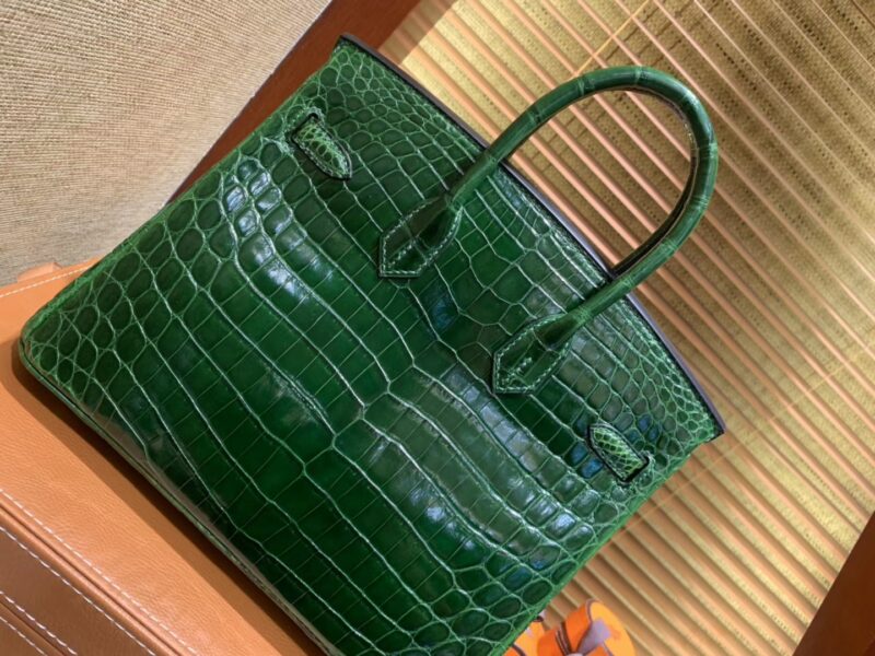 爱马仕 Birkin铂金包 祖母绿一级皮 尼罗鳄鱼 进口原料 顶级手缝工艺 25cm - Image 2