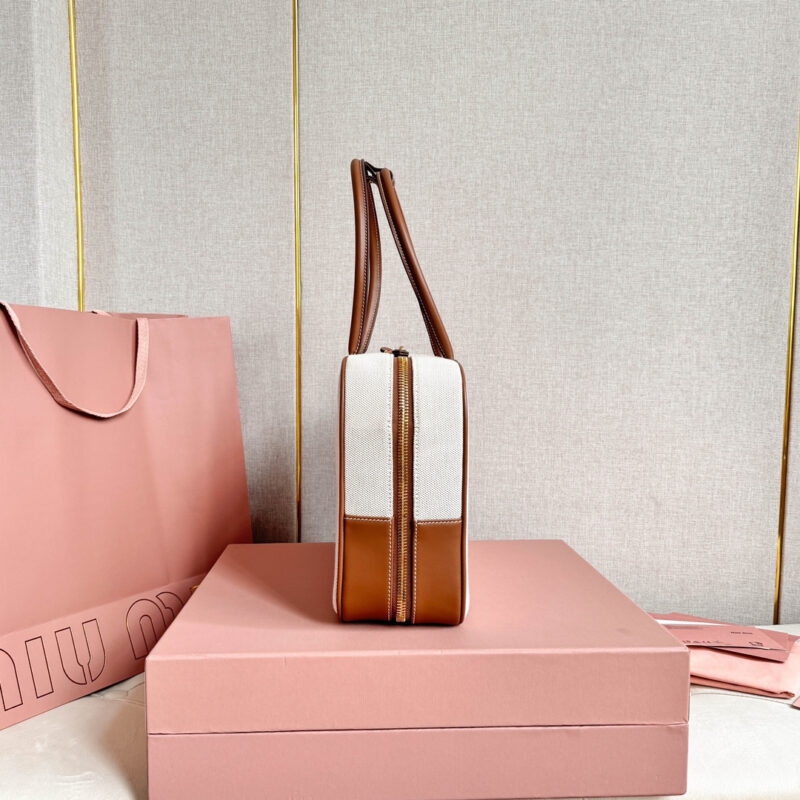 miumiu*5BB17长肩带公文包白色免检版 - Image 6