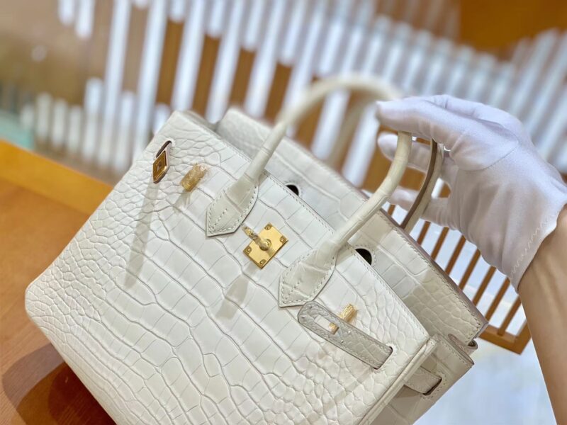 爱马仕 Birkin 铂金包 羊毛白 一级皮 尼罗鳄鱼皮 臻品级别 金扣 25cm - Image 5